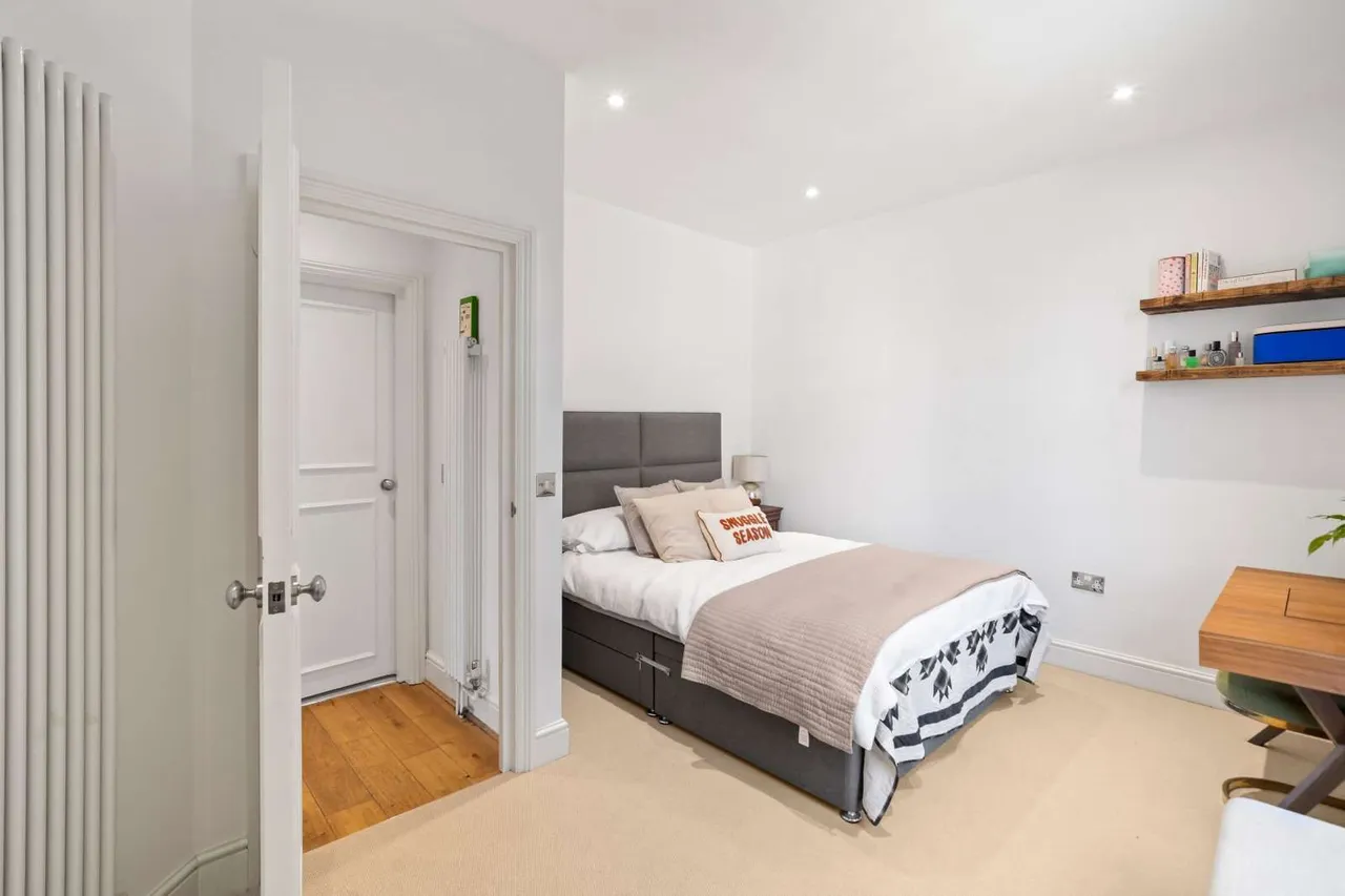St. John's Hill, London, SW11 1SL, photo 10