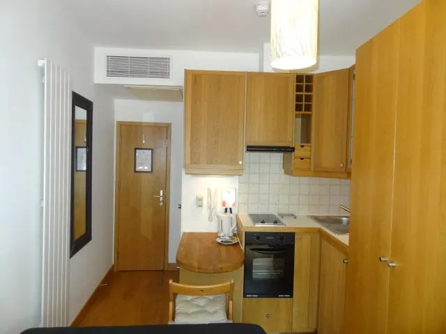 Cartwright Gardens, Bloomsbury, WC1H, photo 3