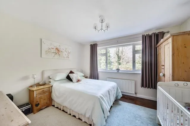 High View Road, Lightwater, GU18, photo 12