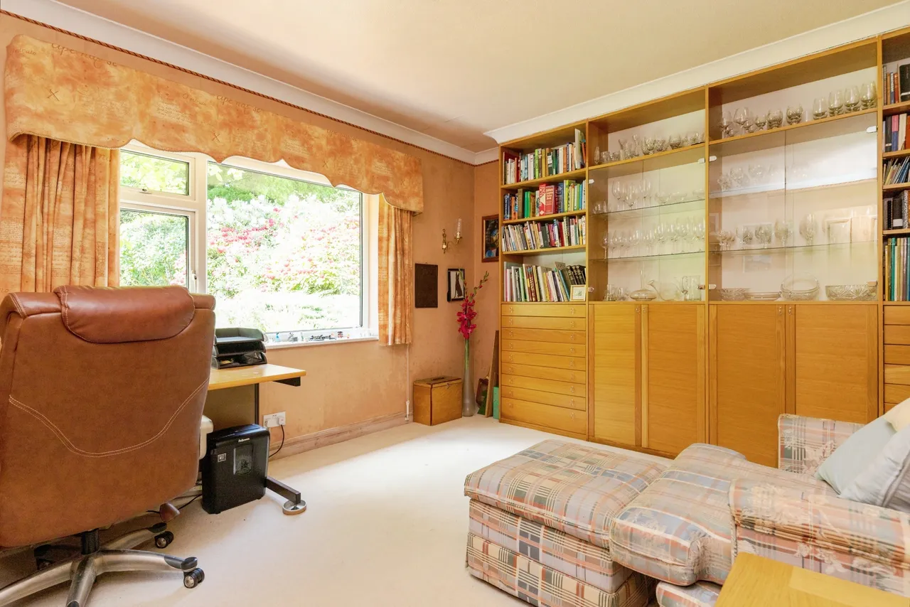 Firs Walk, Welwyn, AL6, photo 13