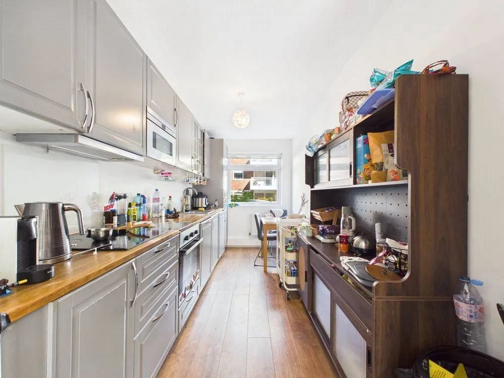Sheen Road, Richmond, TW10, photo 2