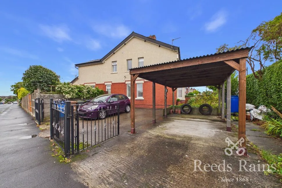 Highfield Road South, Chorley, PR7, photo 17