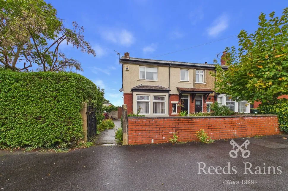 4 bed house for sale, Highfield Road South, Chorley, PR7