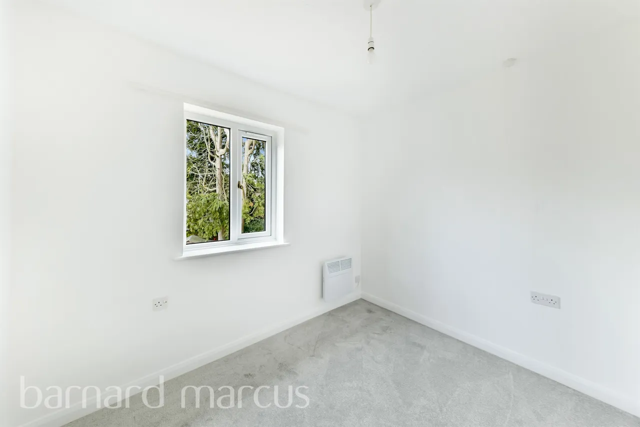 South Street, Dorking, RH4, photo 10