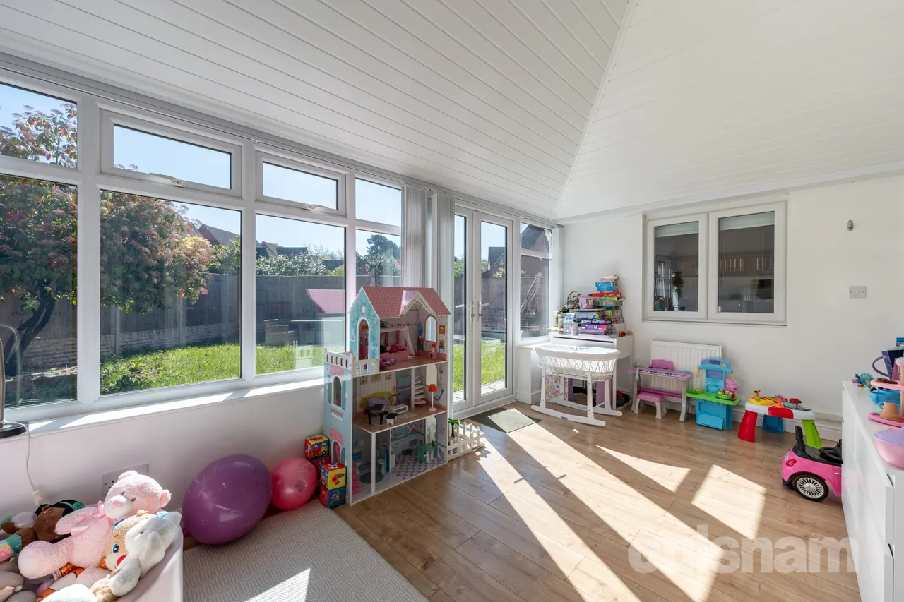 Middlepark Drive, Northfield, Birmingham, West Midlands, B31 2FL, photo 8