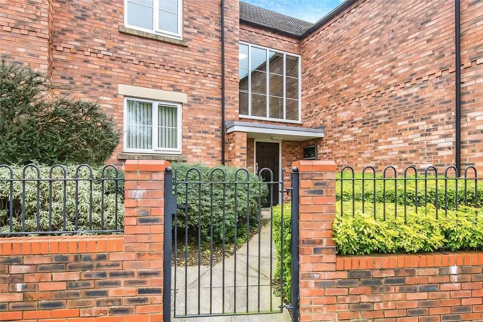 1 bed flat for sale — Hill Street, Barwell, Leicestershire, LE9