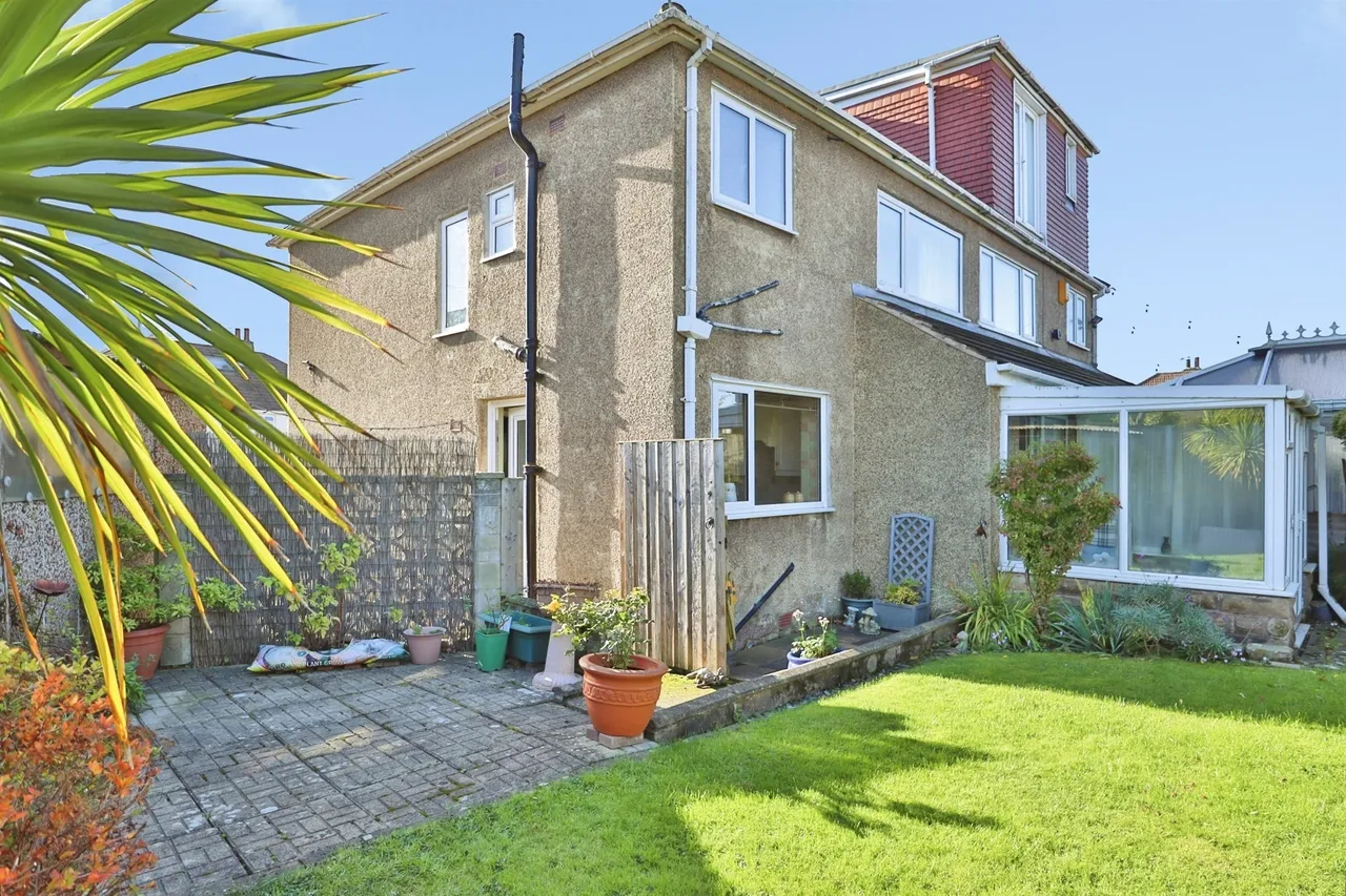 Temple Park Close, Leeds, LS15, photo 14