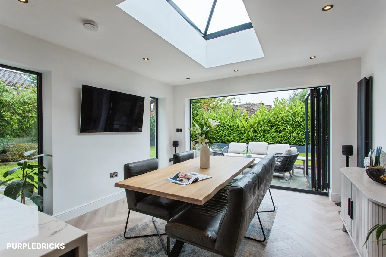 Royton Drive, Whittle-Le-Woods, PR6, photo 6