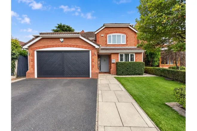 Royton Drive, Whittle-Le-Woods, PR6, photo 34