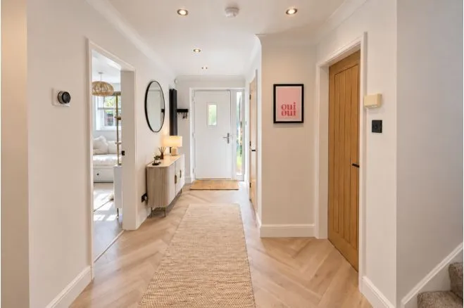 Royton Drive, Whittle-Le-Woods, PR6, photo 10