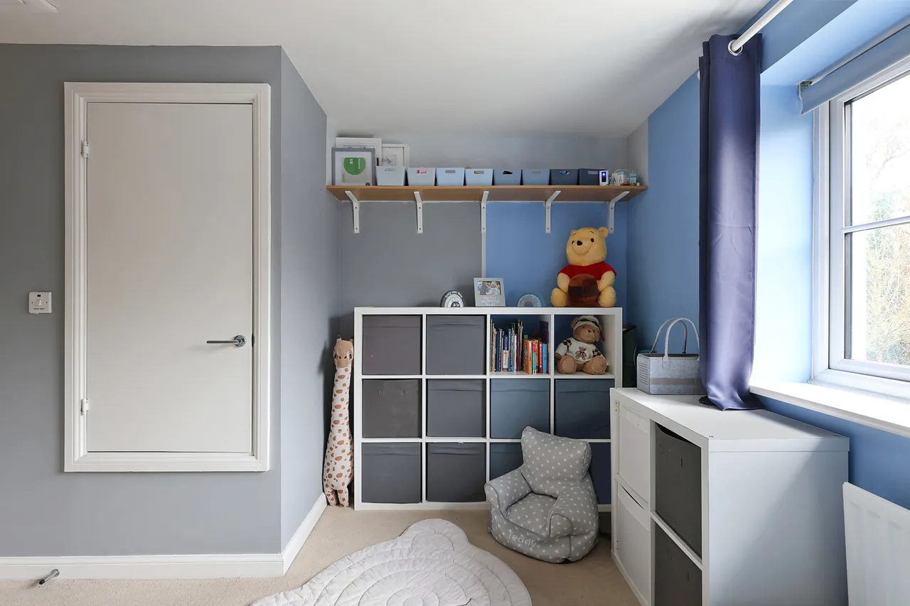 Burgess Road, Horley, RH6, photo 7