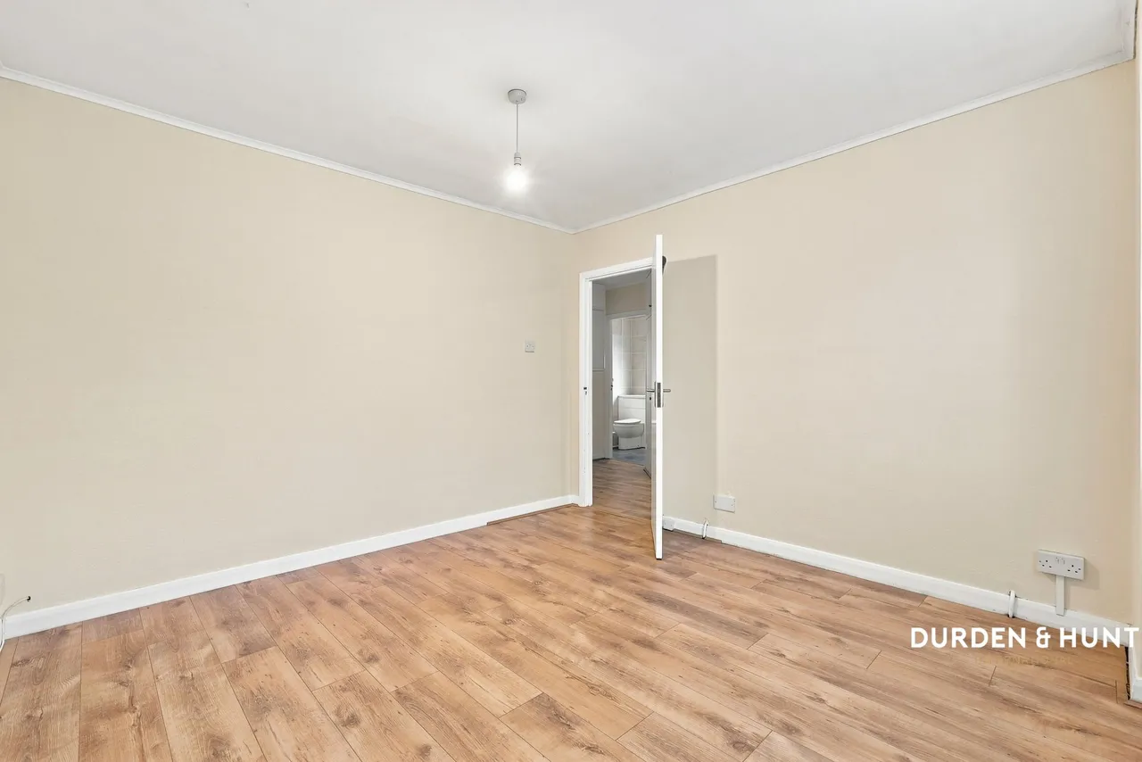 Hunter Drive, Hornchurch, RM12, photo 8