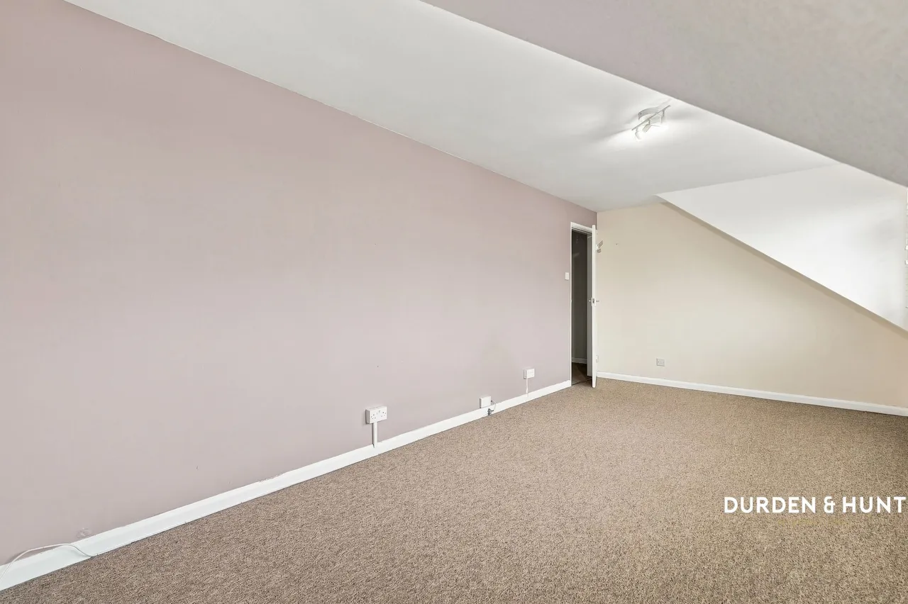 Hunter Drive, Hornchurch, RM12, photo 16