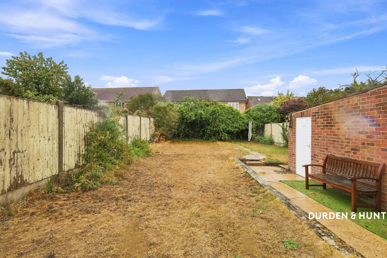 Hunter Drive, Hornchurch, RM12, photo 23
