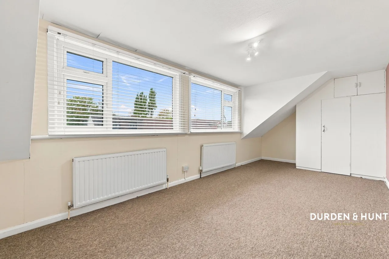 Hunter Drive, Hornchurch, RM12, photo 14