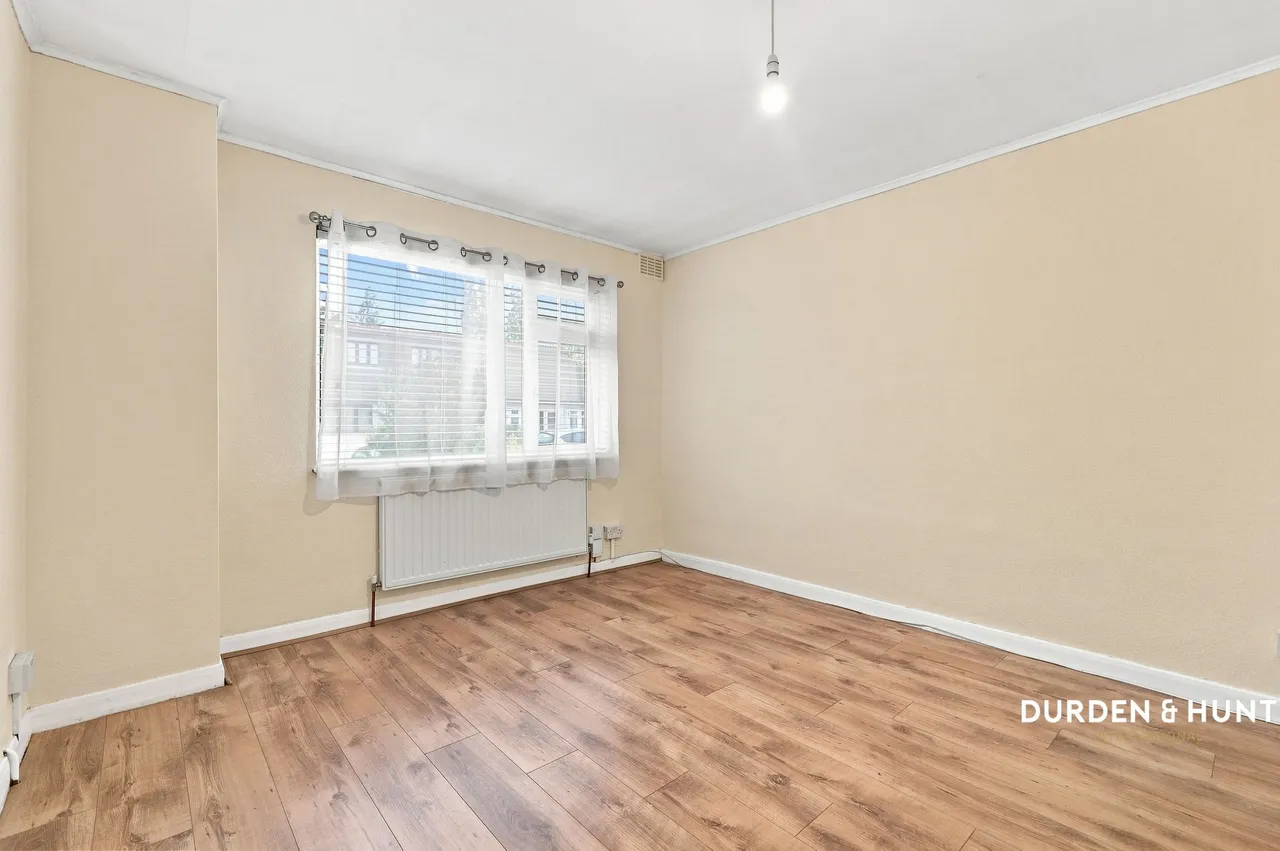 Hunter Drive, Hornchurch, RM12, photo 9