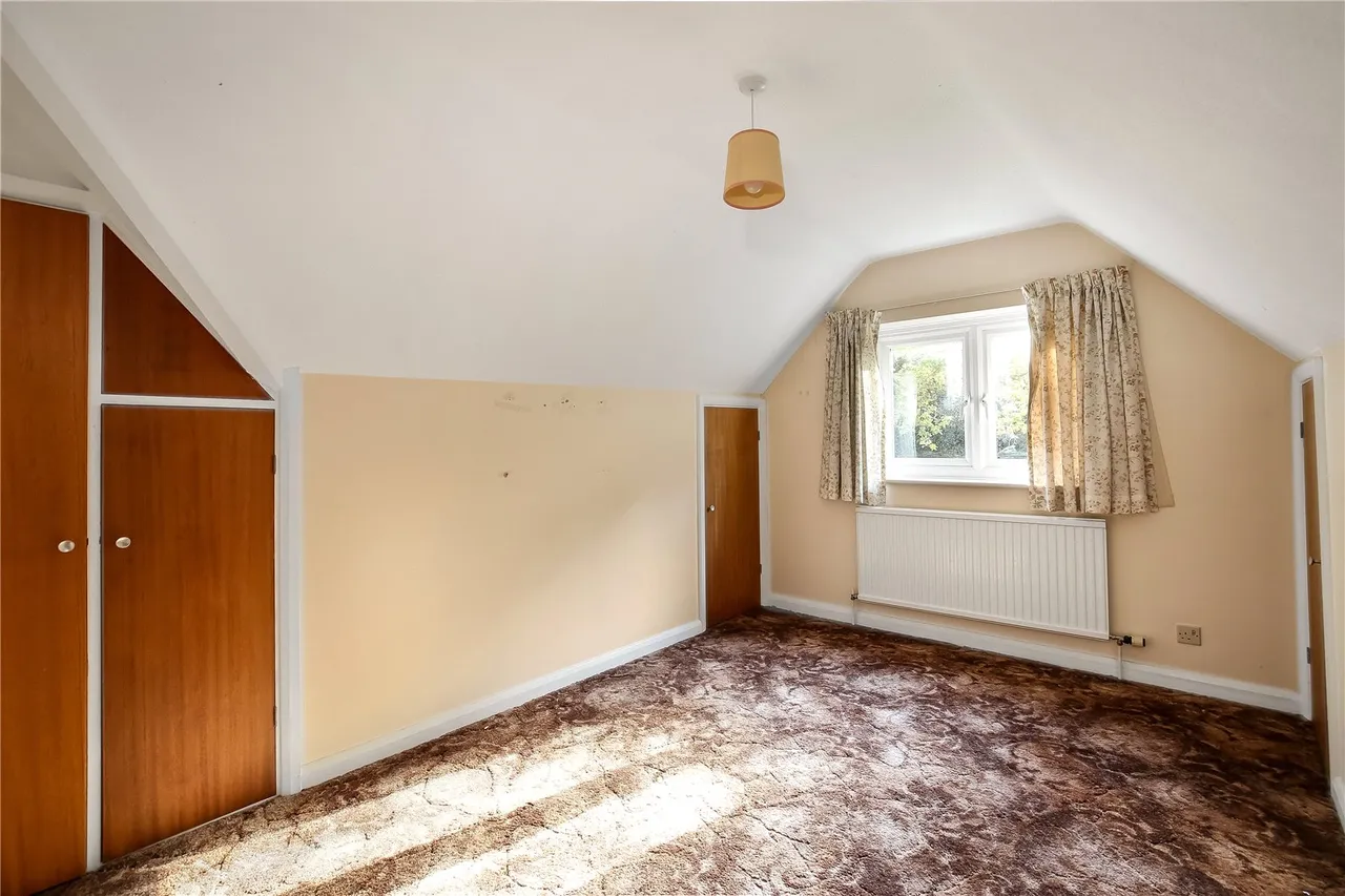Lights Lane, Alderbury, Salisbury, Wiltshire, SP5 3AL, photo 11