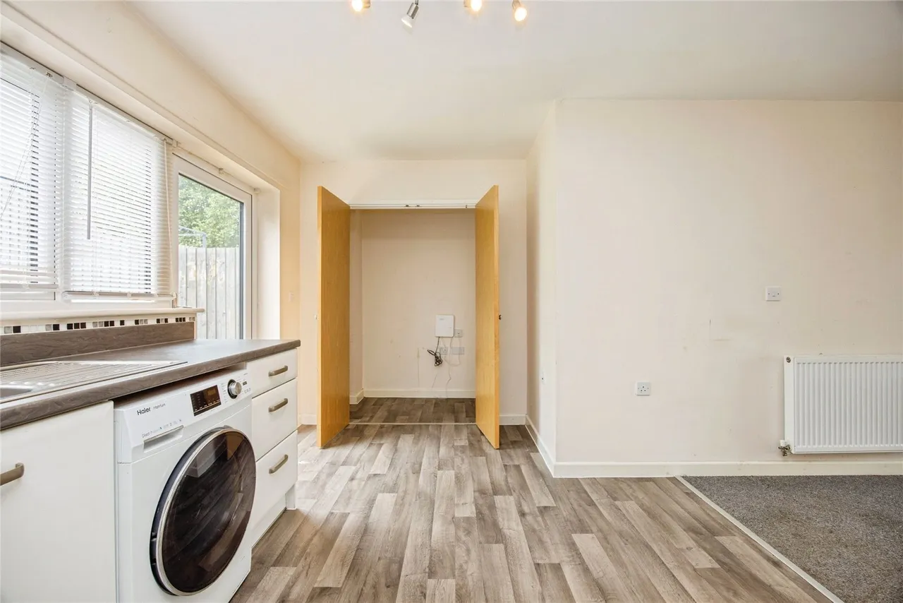 Foxglove Road, Bodmin, PL31, photo 9