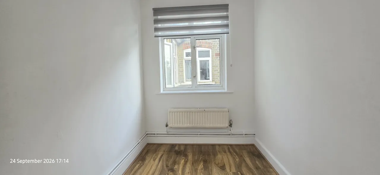Christchurch Avenue, Harrow, HA3, photo 8