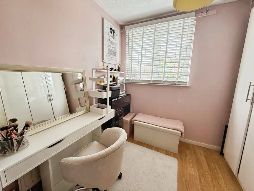 Epstein Road, London, SE28, photo 11
