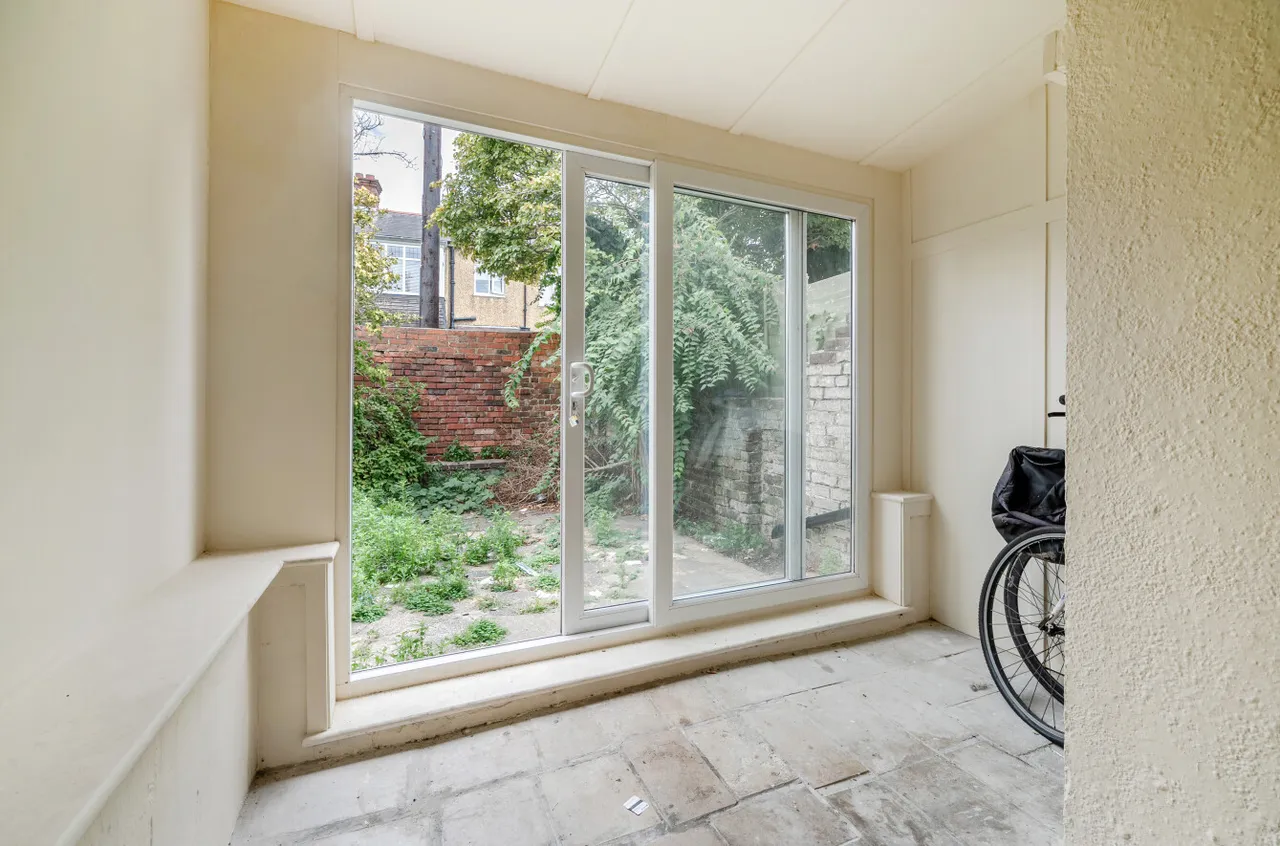 Heidelberg Road, Southsea, PO4, photo 8