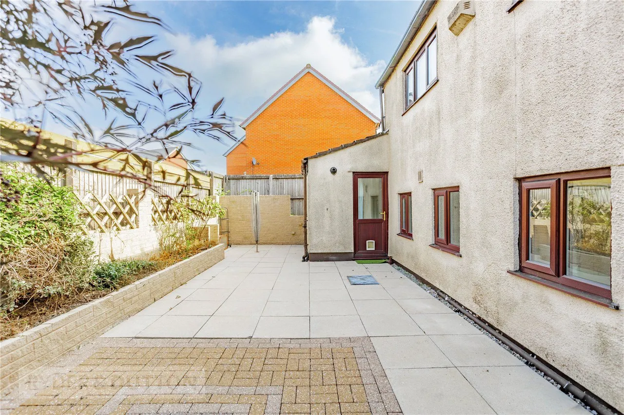 Higher Counthill, Oldham, OL4, photo 18