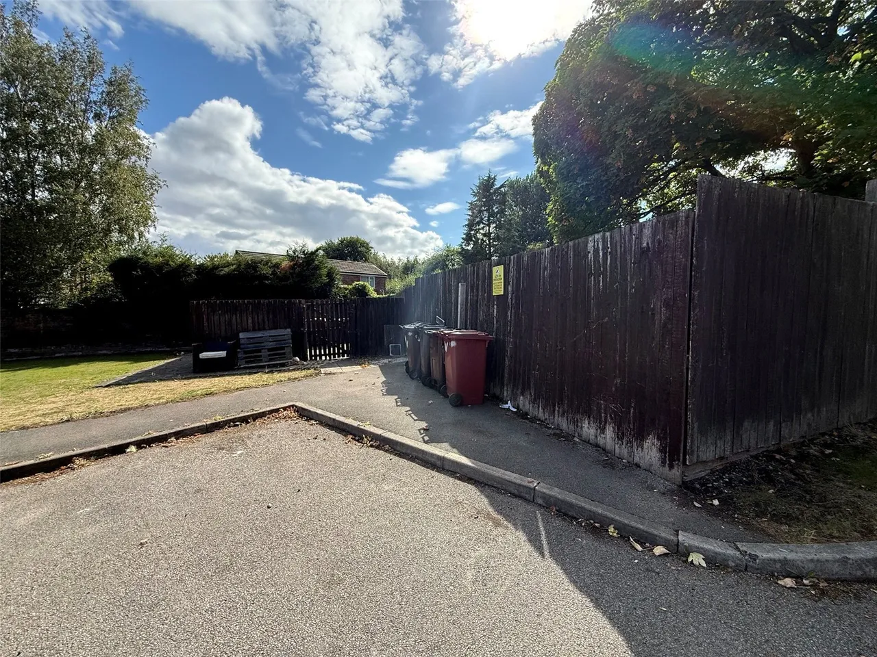 Shaw Lane, Prescot, L35, photo 14