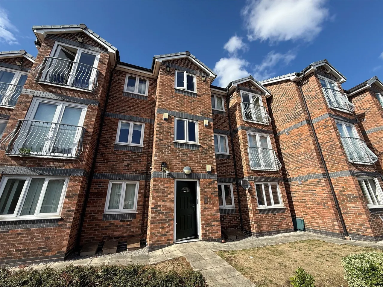 2 bed flat for sale, Shaw Lane, Prescot, L35