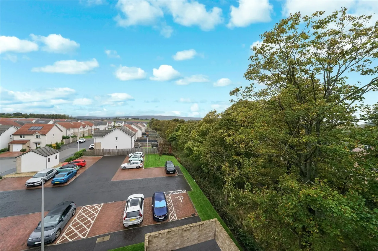 Jackson Crescent, Moodiesburn, G69, photo 23
