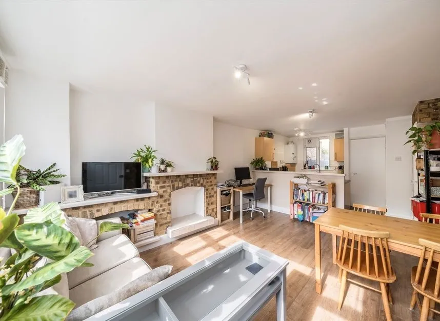 1 bed flat for sale — Hindmans Road, East Dulwich, SE22