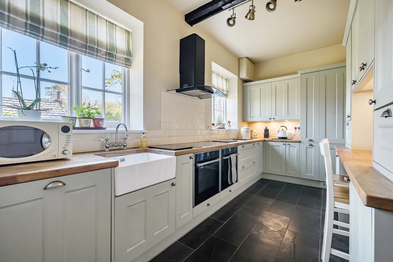 Russley Park, Marlborough, SN8, photo 5