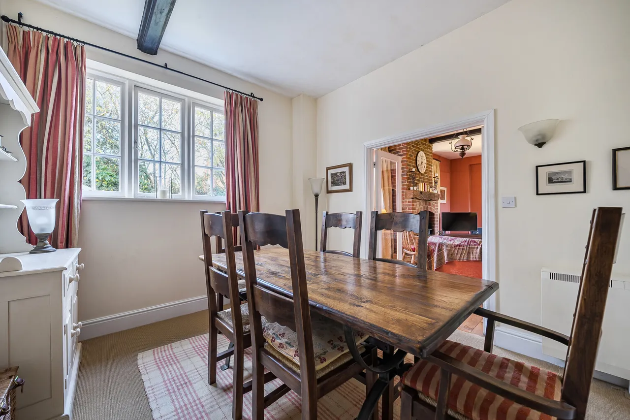 Russley Park, Marlborough, SN8, photo 6