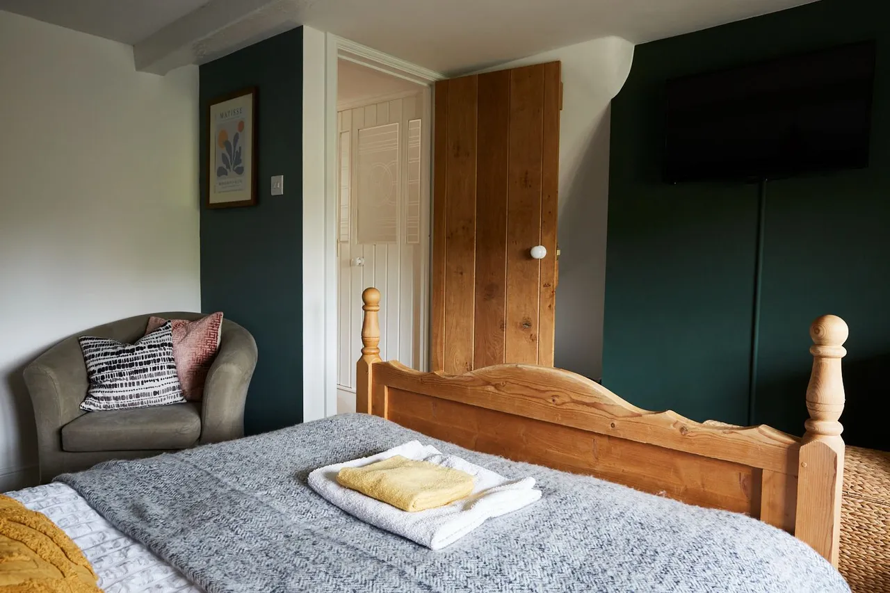 Westwells, Neston, SN13, photo 30