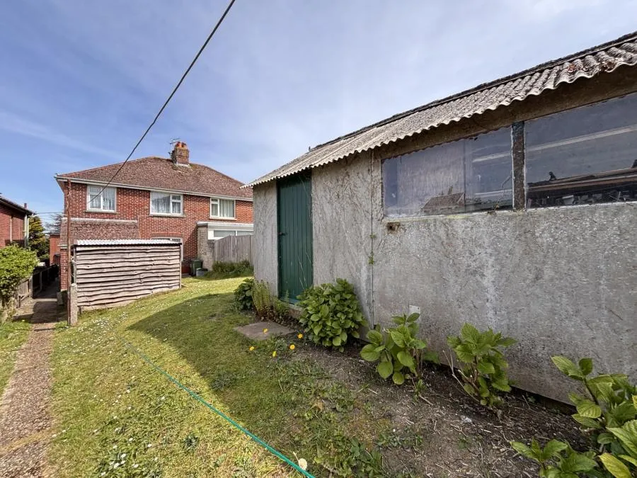 School Lane, Carisbrooke, PO30, photo 14