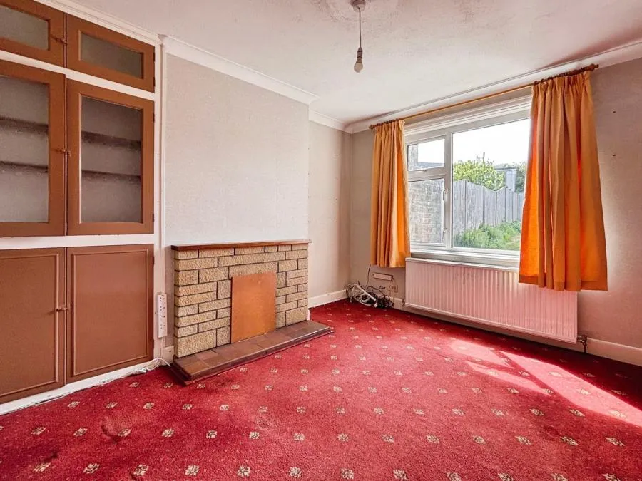 School Lane, Carisbrooke, PO30, photo 4