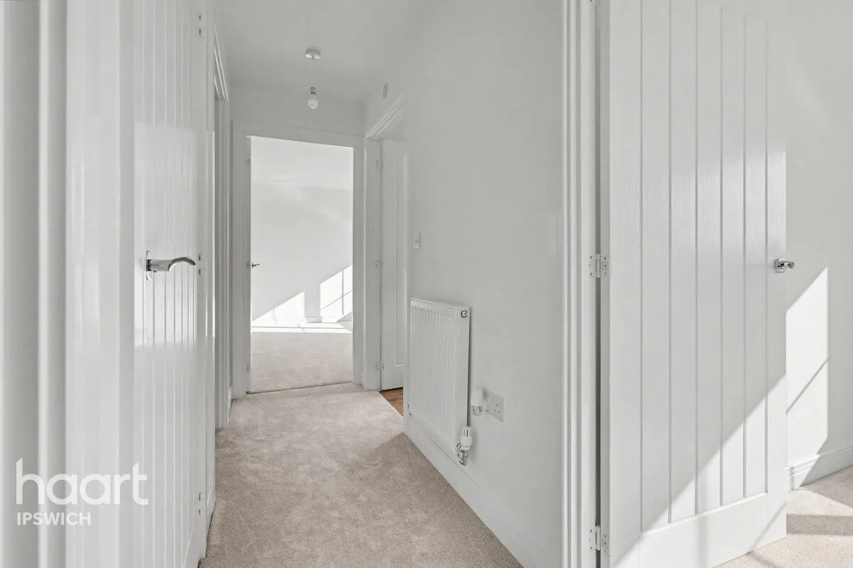 Pinewood Grange, Ipswich, IP14, photo 16