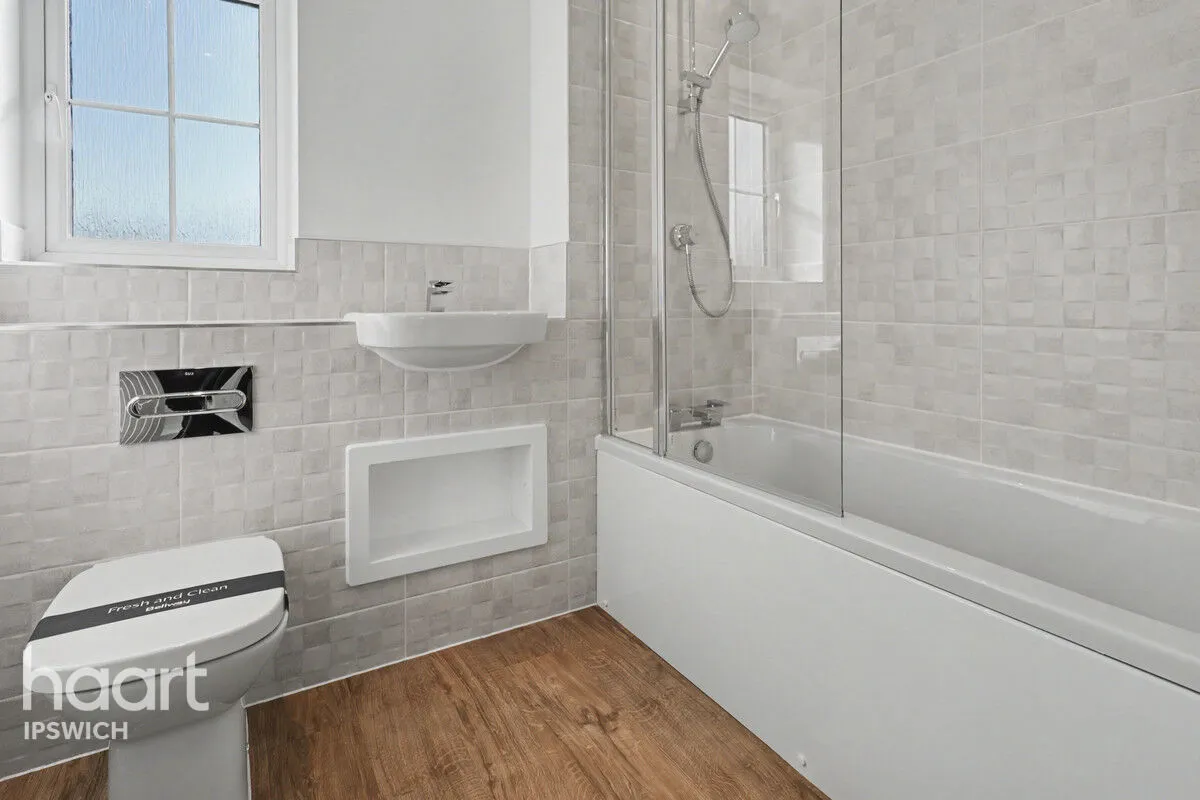 Pinewood Grange, Ipswich, IP14, photo 23
