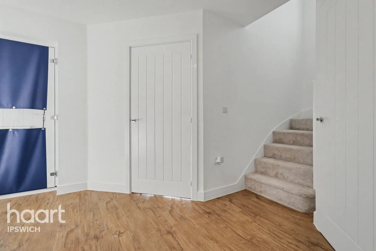 Pinewood Grange, Ipswich, IP14, photo 3