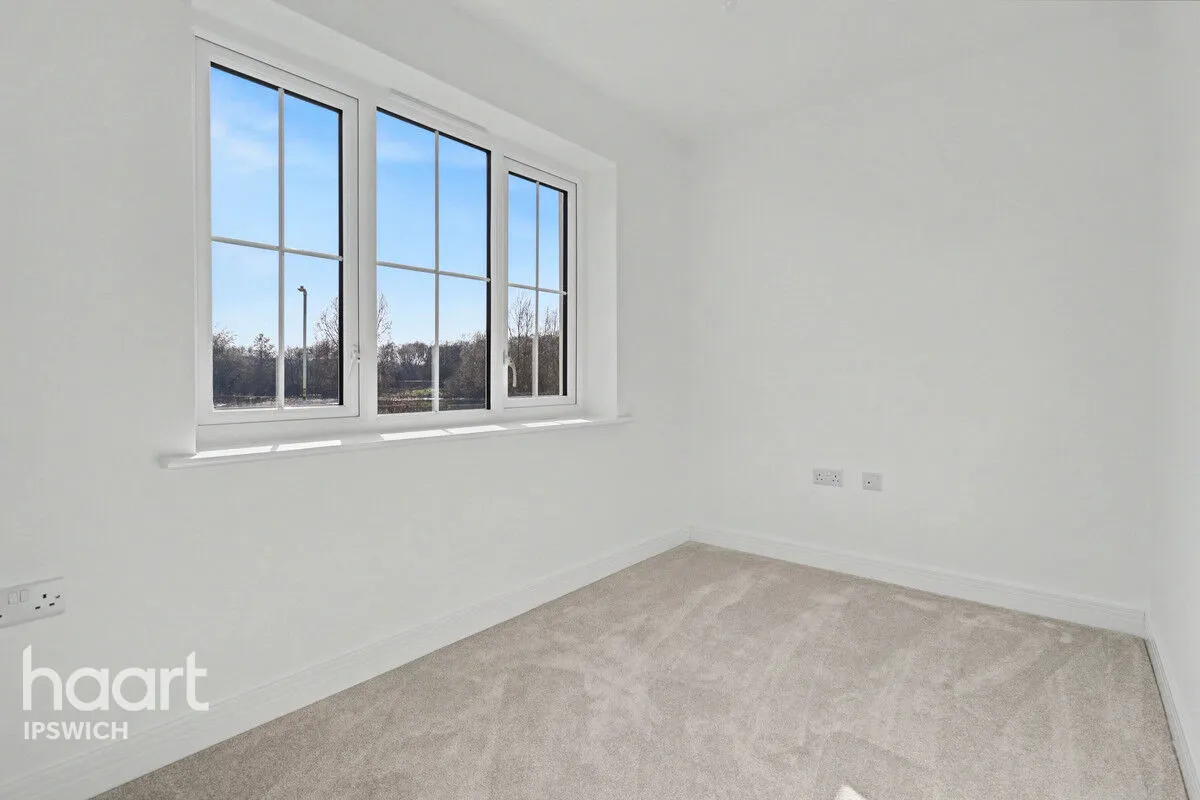 Pinewood Grange, Ipswich, IP14, photo 8