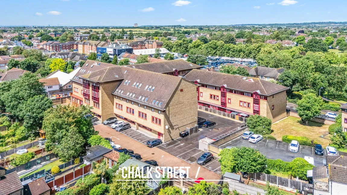 London Road, Romford, RM7, photo 13