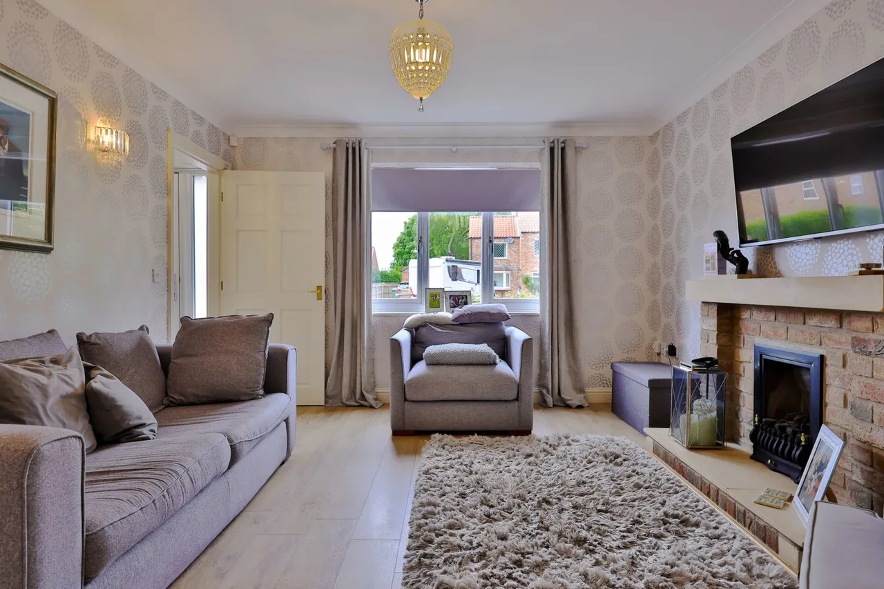 Roman Close, Hayton, photo 8