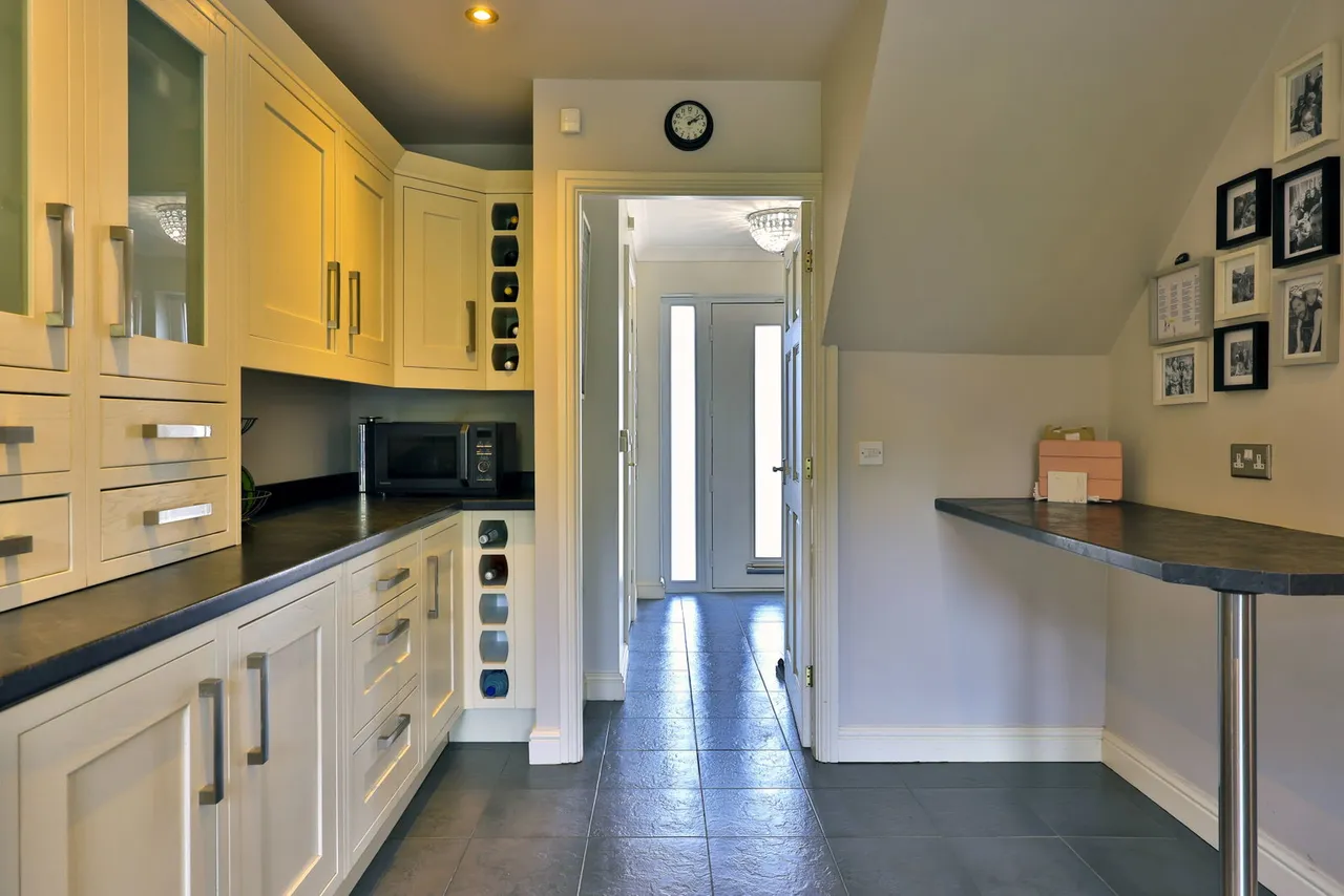 Roman Close, Hayton, photo 9