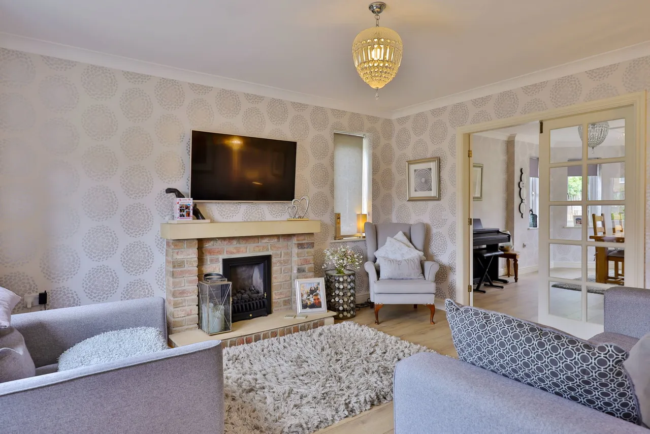 4 bed house for sale, Roman Close, Hayton