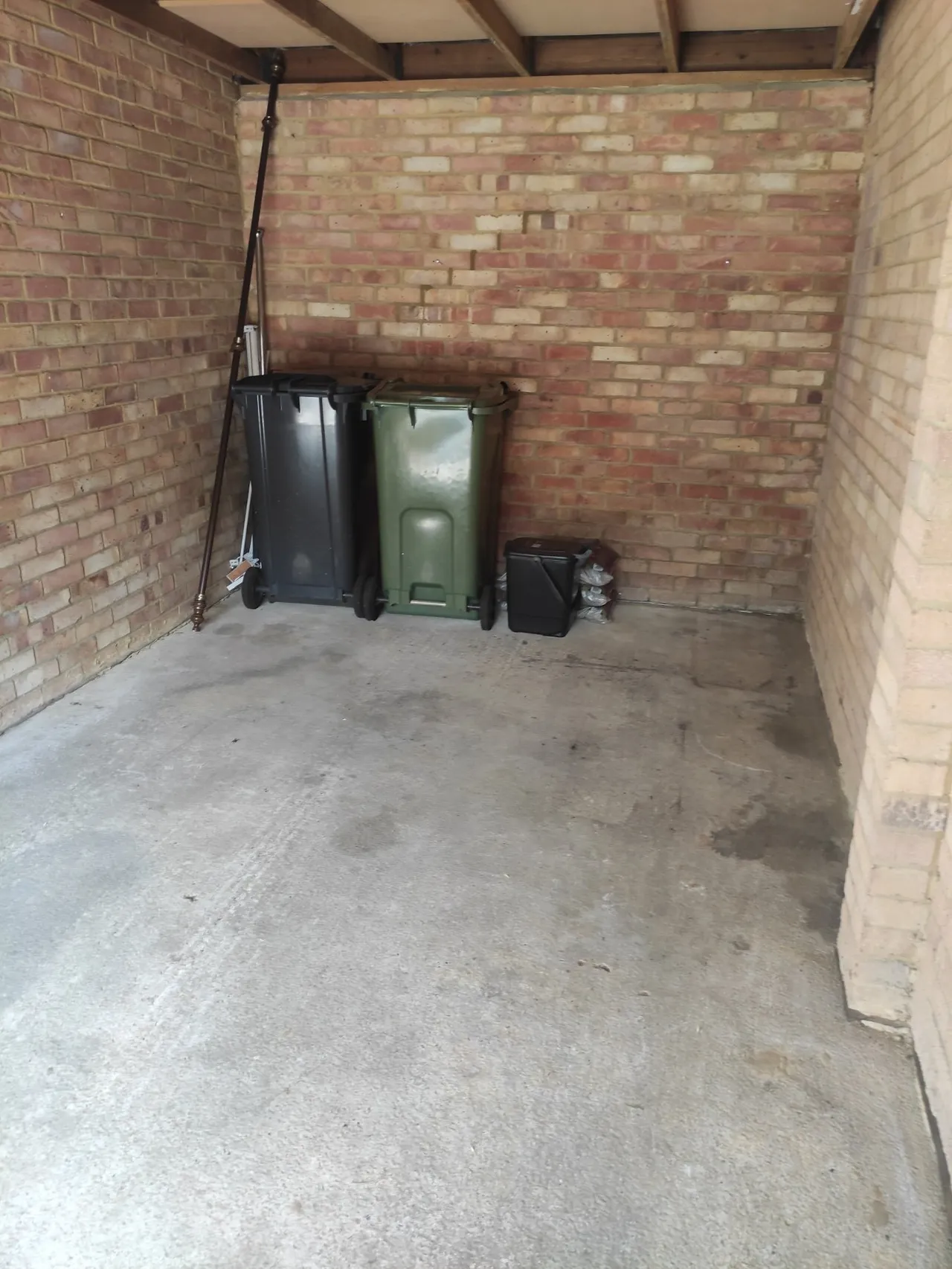 Sturt Court, Merrow, GU4, photo 16