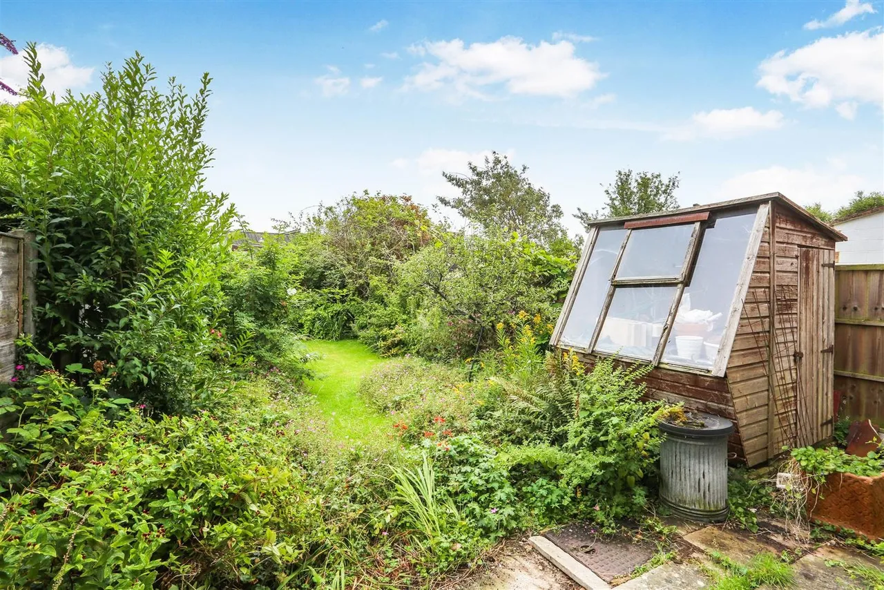 Barrington Road, Sutton, SM3 9PR, photo 7