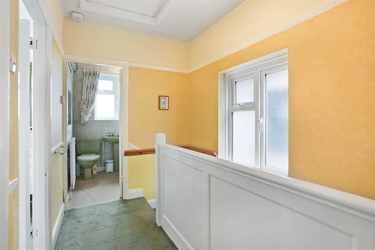 Barrington Road, Sutton, SM3 9PR, photo 11
