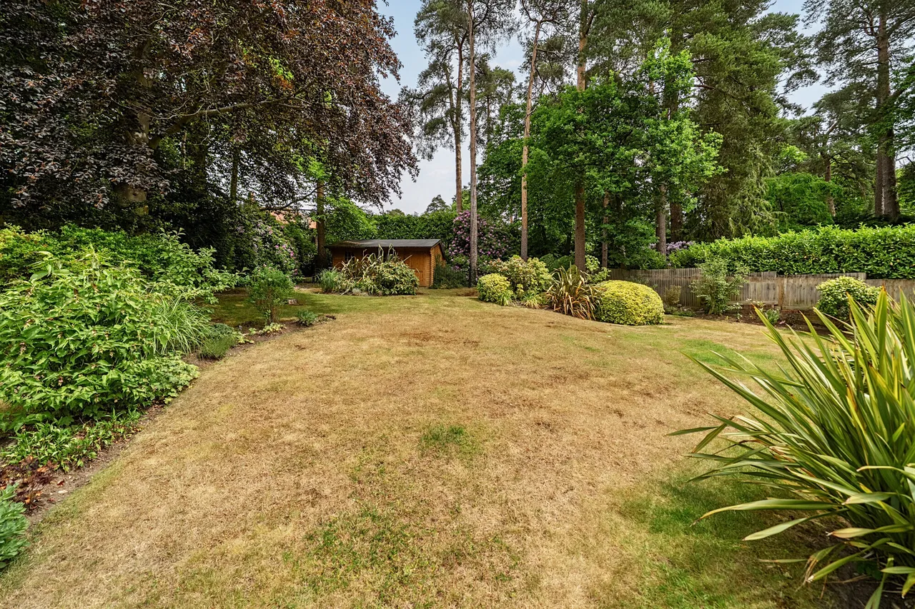 Woodend Drive, Ascot, SL5, photo 2