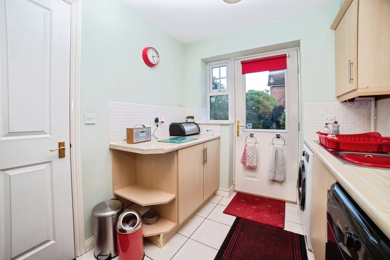 Fisher Close, Sutton-in-Ashfield, NG17, photo 10