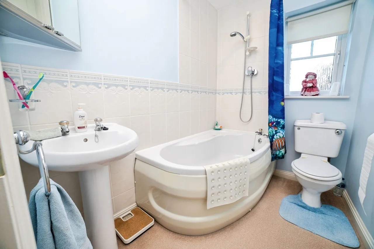 Fisher Close, Sutton-in-Ashfield, NG17, photo 19