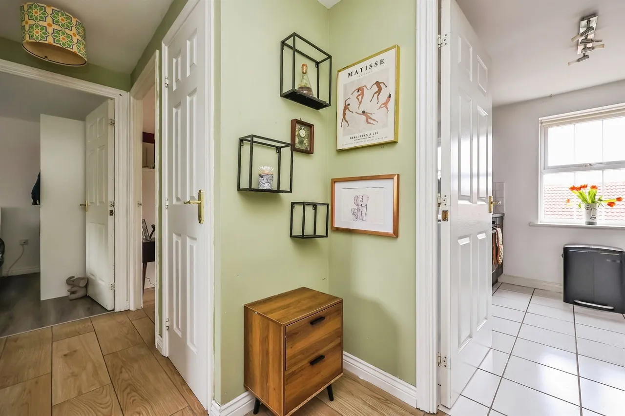 Bodill Gardens, Hucknall, NG15, photo 7